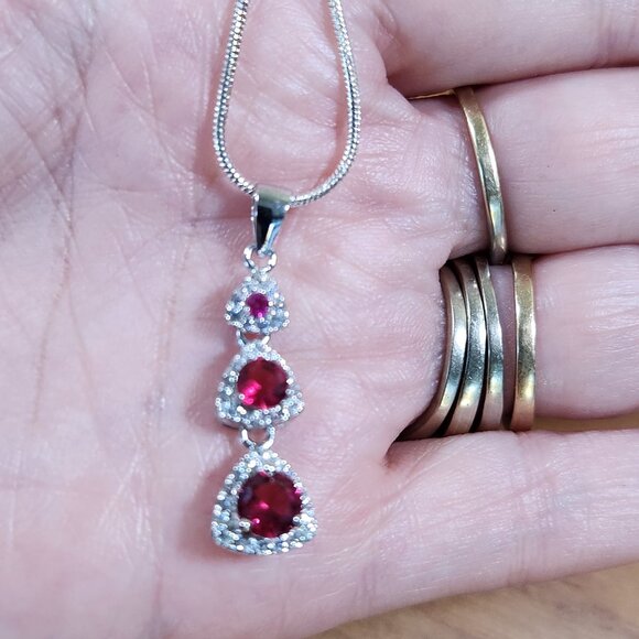 New Womens Ruby Necklace Set in 925 Silver & 14ktwg - Picture 8 of 8